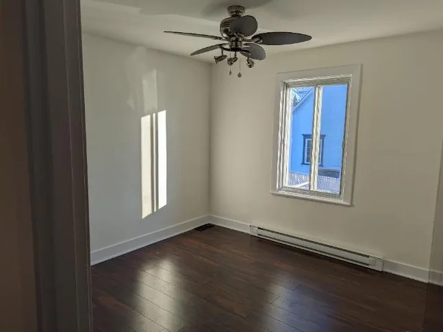 Appartement sur deux niveaux-Comme une maison, au cœur d'Ahuntsic ! thumbnail 5