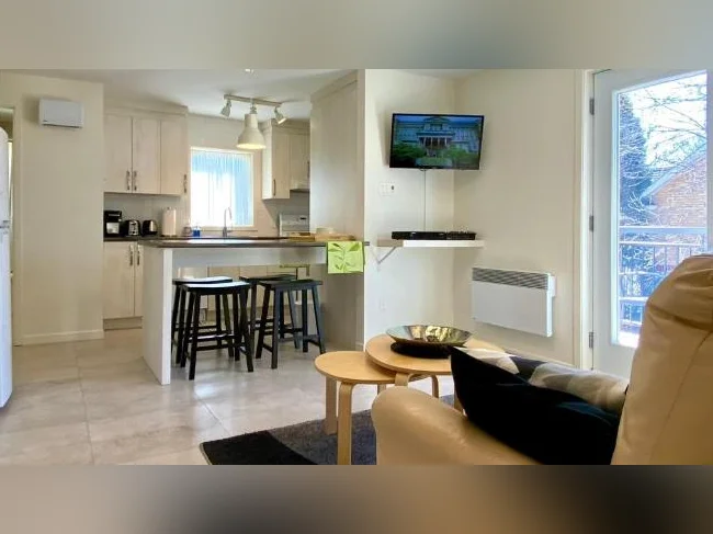 Appartement 3 1/2 à louer thumbnail 2