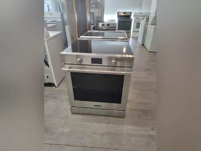 Cuisinière frigidaire professional imperfections #1997 + livraison