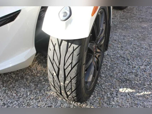 Can Am Spyder RT manuelle 2018  21600KM thumbnail 9