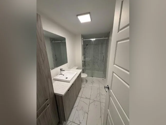 MAISON DE VILLE LUXE NEUVE À LOUER-MIRABEL ST-CANUT thumbnail 9