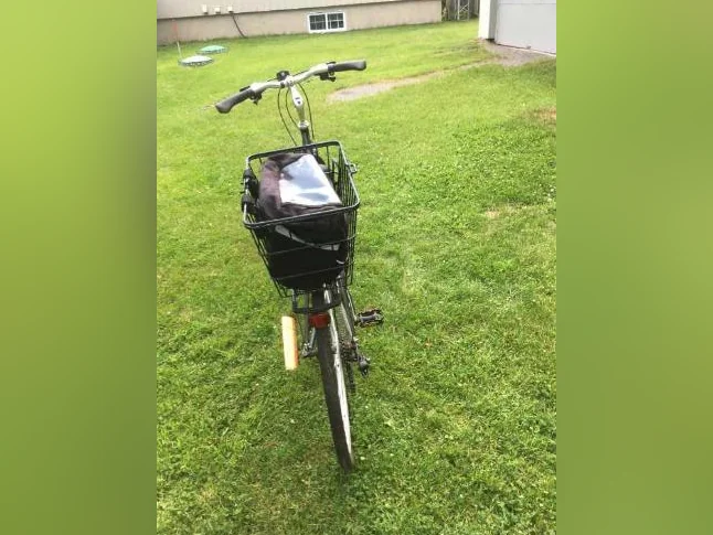Bicycle de 26 po. thumbnail 4