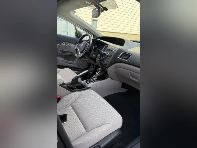 Honda Civic LX 2014 thumbnail 6