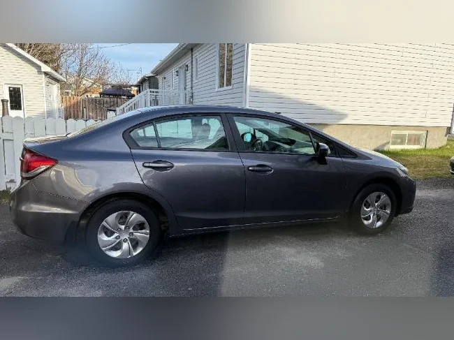 Honda Civic LX 2014 thumbnail 2