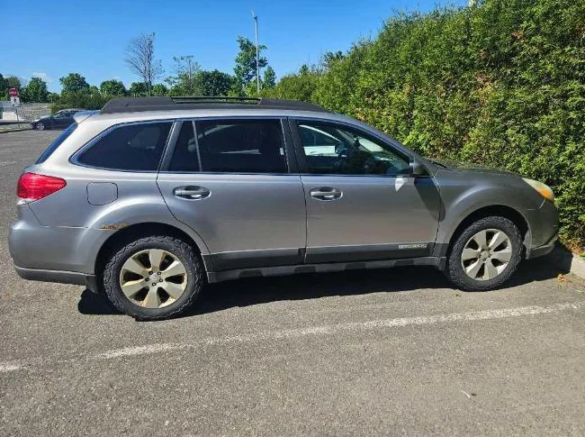 Subaru outback 2010