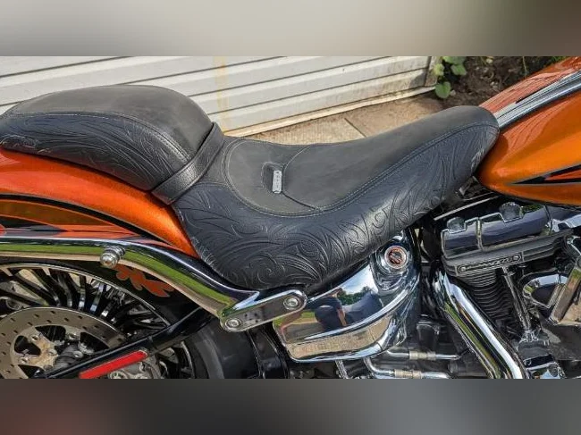 Harley Davidson Softail Breakout CVO FXSBSE thumbnail 7