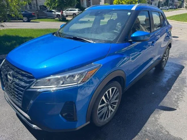 Nissan Kicks SV 2022 thumbnail 4