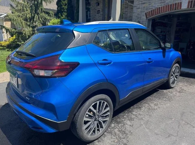 Nissan Kicks SV 2022 thumbnail 3