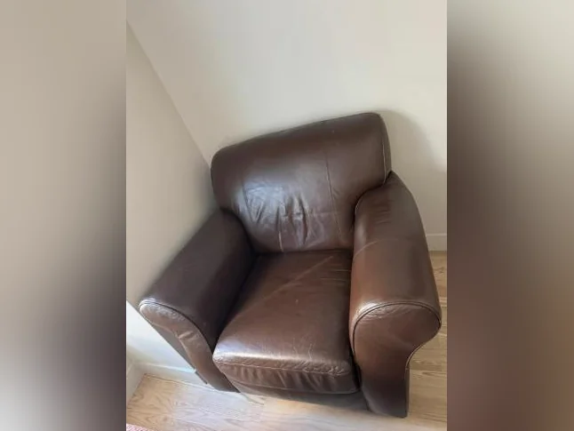 Fauteuil en cuir