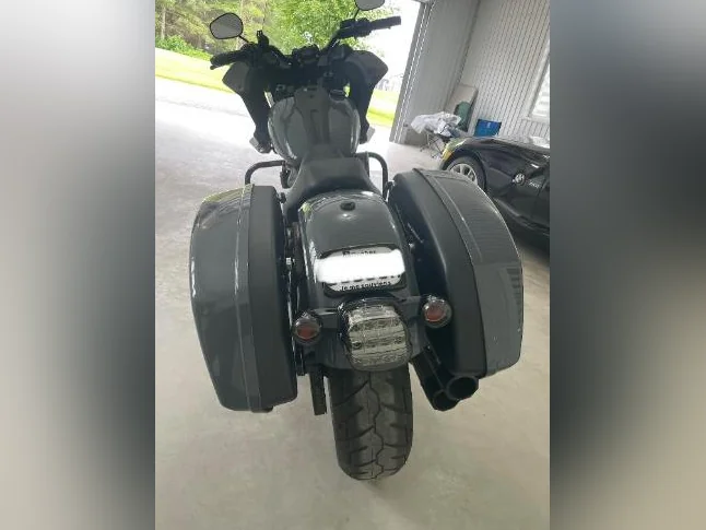 Harley Low Rider ST 2022 thumbnail 4