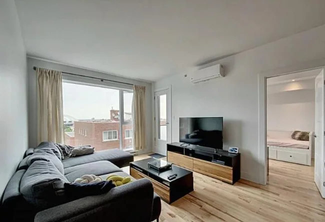 Lumineux condo meublé tout-inclus à Rosemont! thumbnail 6