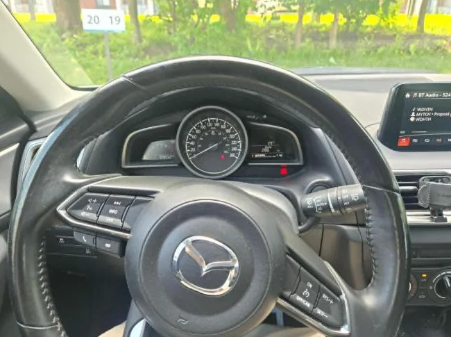 Mazda3 Sport GS 2018 — Manuelle, seulement 99 700 km, impeccable thumbnail 5