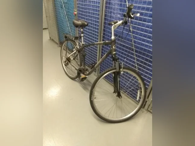 Vélo Giant Cypress DX 21 vitesse, comme neuf. thumbnail 9