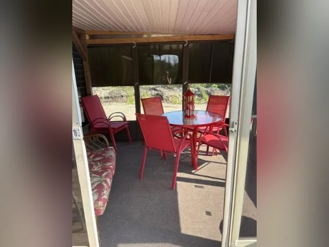 CHALET À VENDRE — MONT VALIN | KM 73 — secteur HORS ZEC thumbnail 9