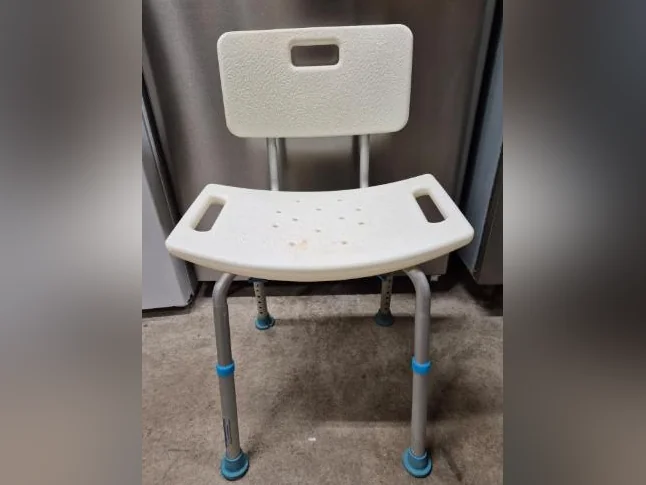 Banc de soutien pour le bain ou la douche