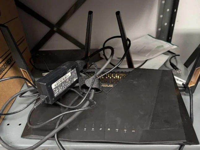 Asus AX88U AX6000 wireless router routeur sans fil