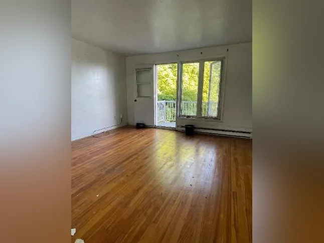 Appartement 3 ½ à louer – Saint-Léonard thumbnail 5