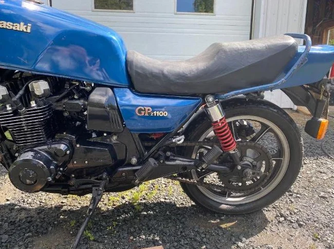 Kawasaki GPZ 1100 1981 thumbnail 6