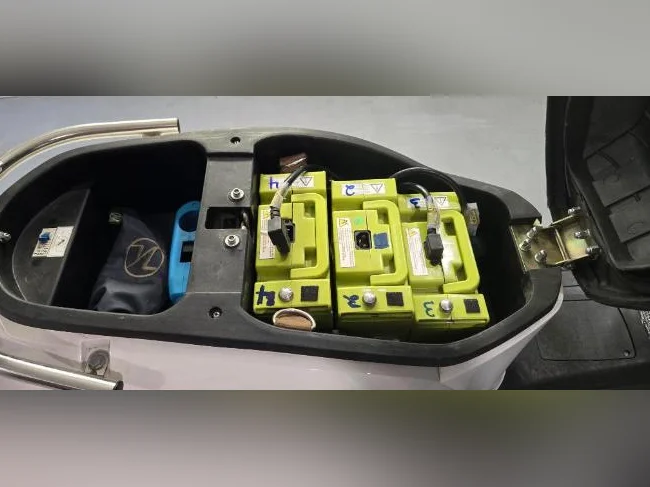 2 scooter electrique kanpam thumbnail 3