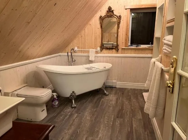Chalet en bois rond thumbnail 3