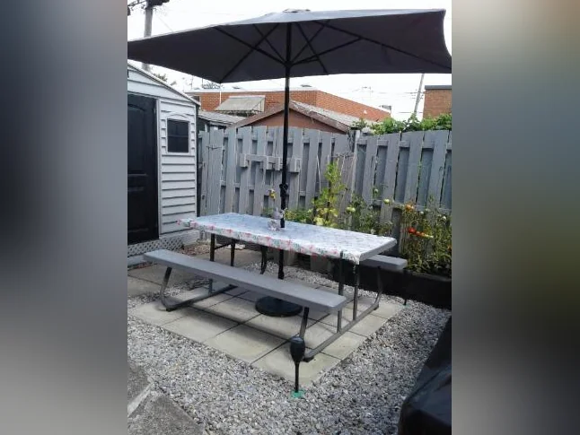 Table de jardin pique-nique