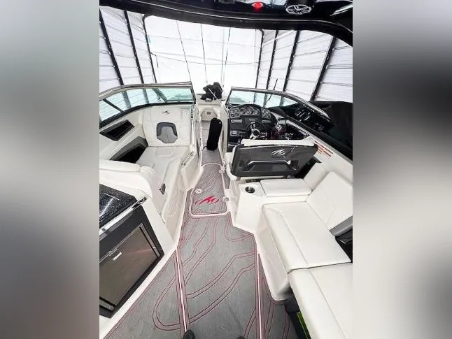 Bateau Monterey 328SS thumbnail 10
