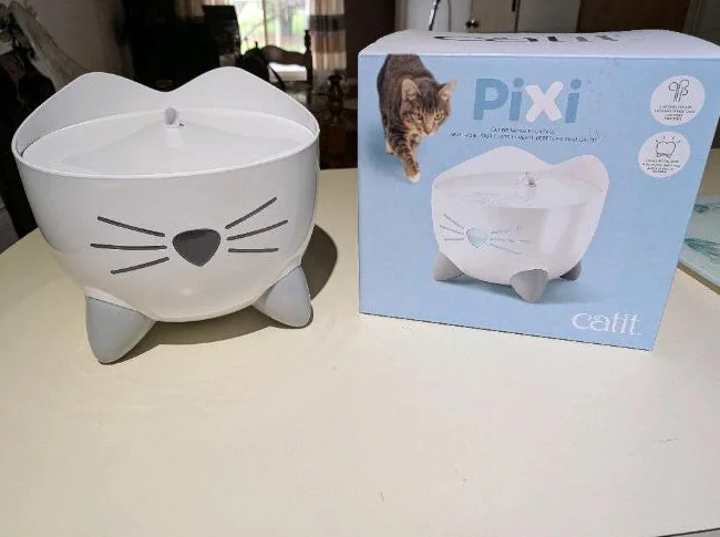 Fontaine électronique pour chat