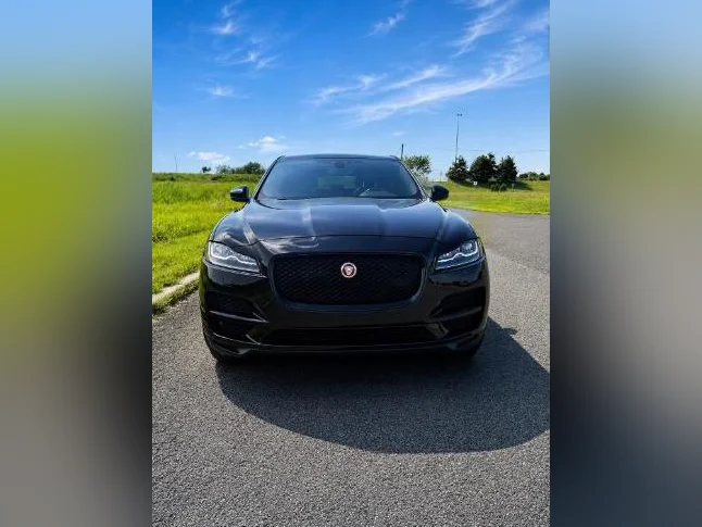Jaguar 2028 25T Premium thumbnail 3