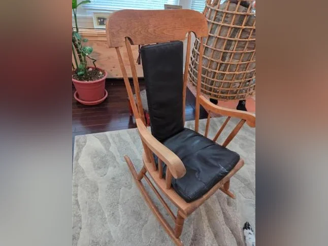Mobilier ancien thumbnail 8