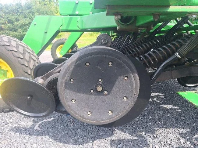 Semoir John Deere 1560 thumbnail 5