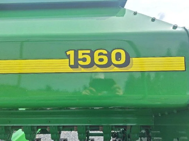 Semoir John Deere 1560 thumbnail 3
