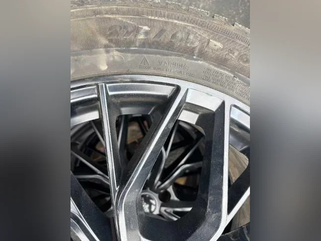 BMW x5 Pneu et mag thumbnail 3