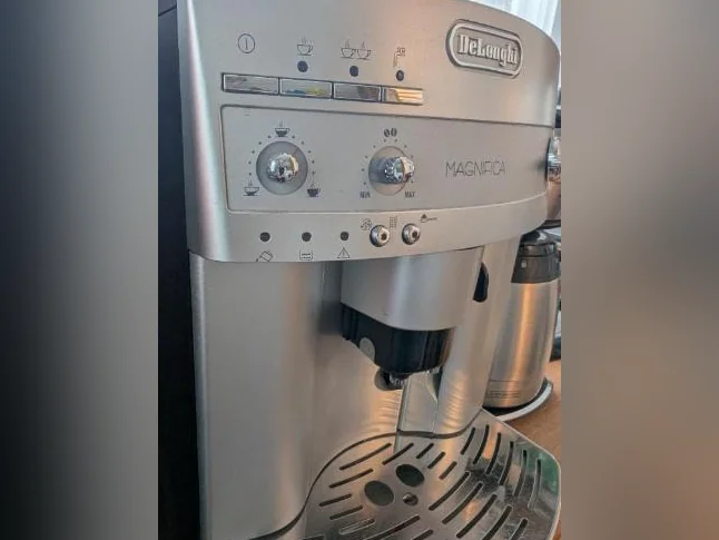 Cafetière DeLohi thumbnail 3