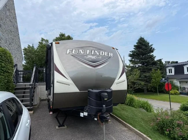 Roulotte fun finder 19RB thumbnail 2