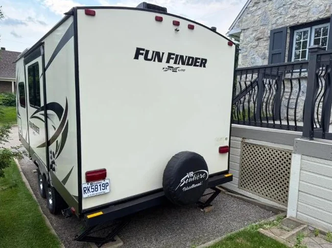 Roulotte fun finder 19RB thumbnail 3