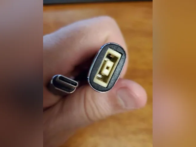 Adaptateur Lenovo Slim vers USB-C 7a et moins, compatible avec toute les marques thumbnail 2