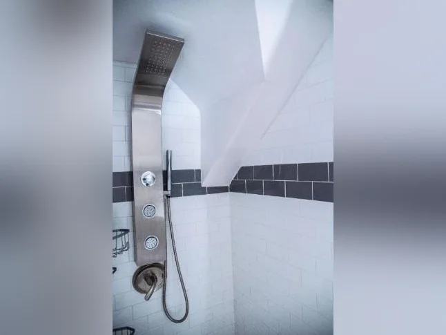 Chambre privée tout inclus à louer thumbnail 2