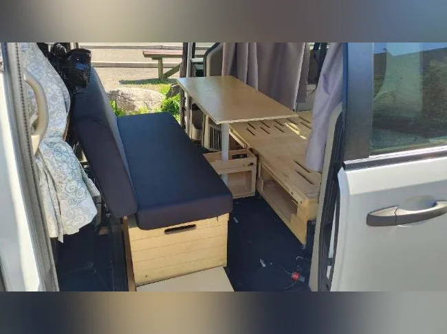 Dodge Caravan 2015 "CAMPER" thumbnail 8