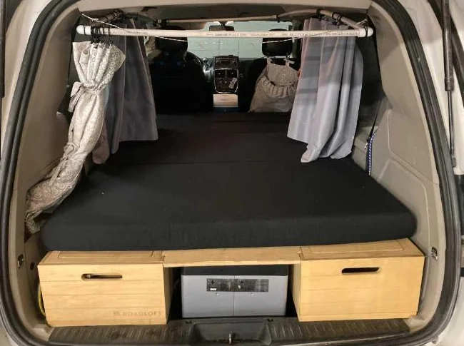 Dodge Caravan 2015 "CAMPER" thumbnail 6