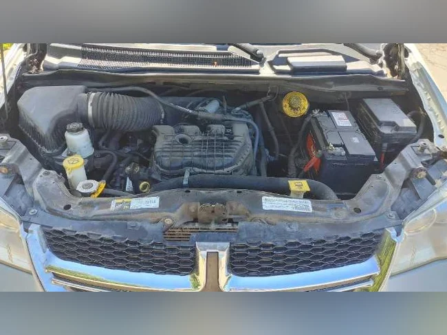 Dodge Caravan 2015 "CAMPER" thumbnail 2