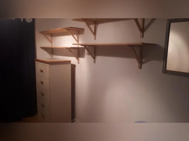 Très grande chambre à Hull (immédiatement) thumbnail 3