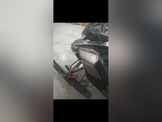 Brp ski doo grand Touring LTD 900 Ace full équipé comme neuf! thumbnail 10