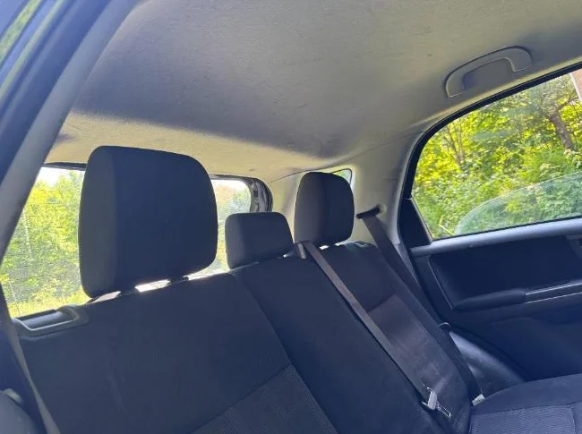 Suzuki SX4 version GLS 2011 4x4, auto.,5 portes, tres bon état. 5 doors, very good condition. thumbnail 7