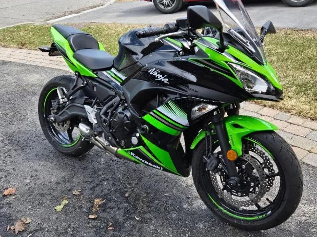 Kawasaki Ninja 650 KRT 2017 thumbnail 2
