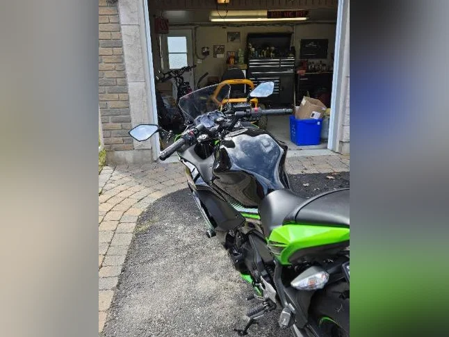 Kawasaki Ninja 650 KRT 2017 thumbnail 3