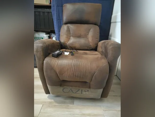Fauteuil électrique brun fonce