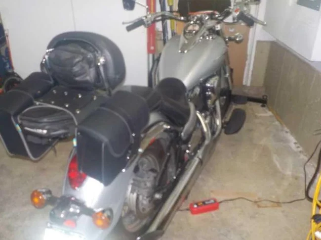Moto Kawasaki Vulcan 900/2006 3000$ - Contactez Pierre au 514-626-7972 thumbnail 2