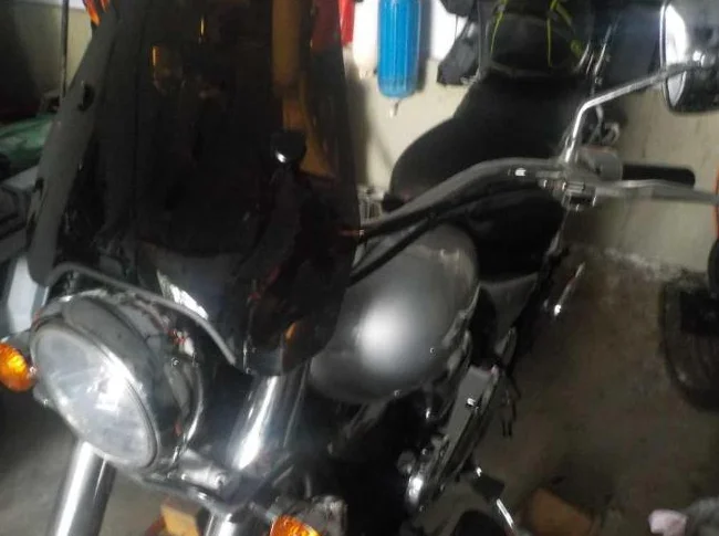 Moto Kawasaki Vulcan 900/2006 3000$ - Contactez Pierre au 514-626-7972 thumbnail 5
