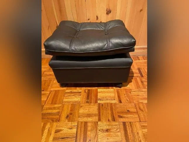 Tabouret repose pied
