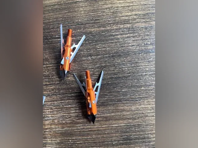Flèches et pointes de chasse thumbnail 3